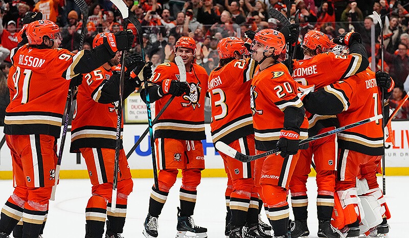 2026 NHL Playoff Bracket: Ducks Bounce Oilers, Wild Advance to Face Avalanche